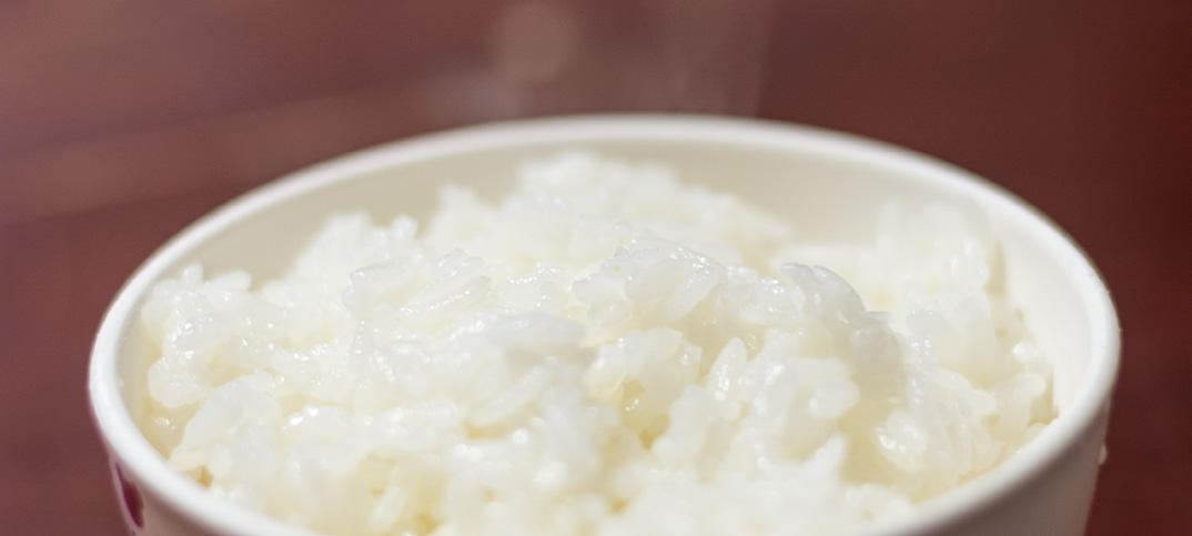 北海道産のお米「ゆめぴりか」は、ちょっとした贅沢。ごはんが立ち、モチっとした食感と、ほのかな甘さ。