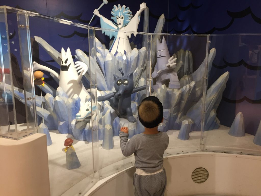 アンパンマンミュージアム横浜で遊ぶ鼓太郎（2歳7ヶ月）