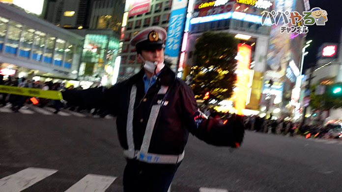 警察官 渋谷ハロウィン