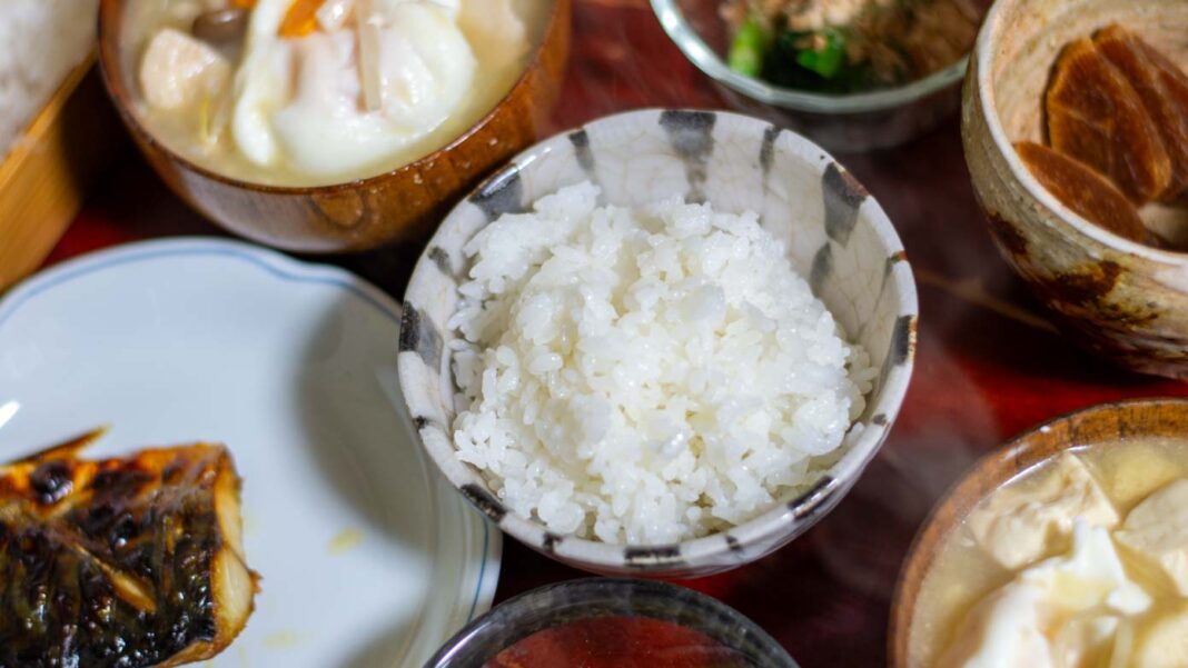 備蓄米で炊いたご飯とおかず