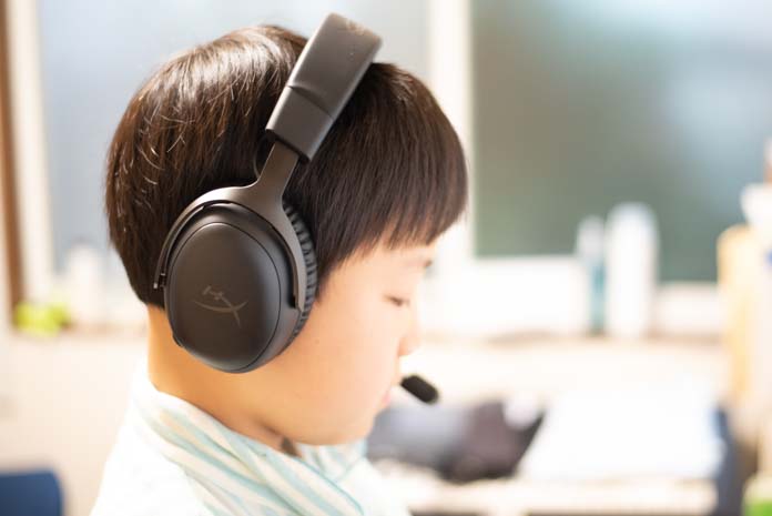 HyperX Cloud III  ゲーミングヘッドセット